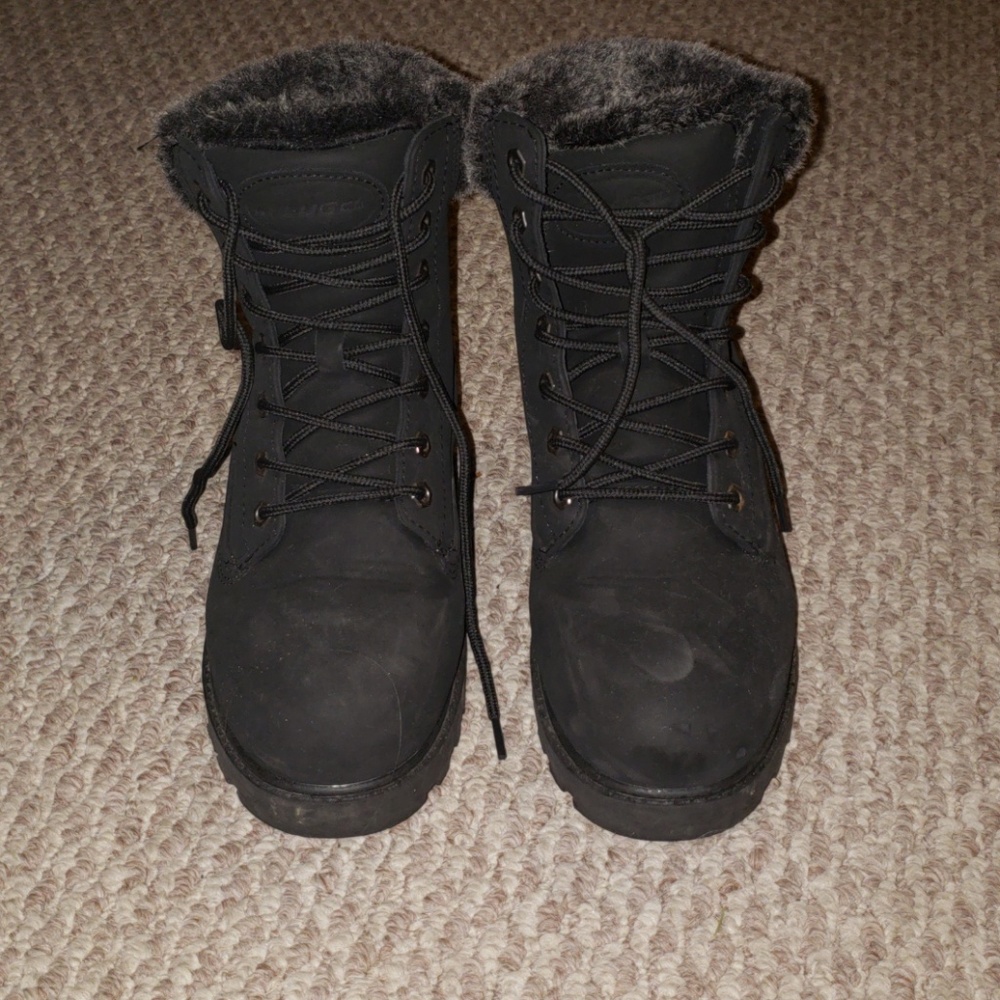 Lugz black boots